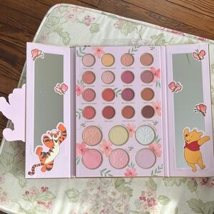 New Disney Winnie the Pooh Eyeshadow and Face Palette